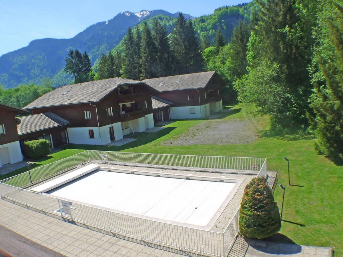 Appartement Confortable Avec Piscines, Terrasse Et Parking A Samoens - Fr-1-629-100 Buitenkant foto