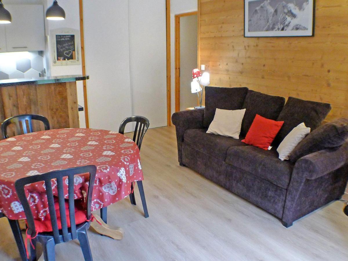 Appartement Confortable Avec Piscines, Terrasse Et Parking A Samoens - Fr-1-629-100 Buitenkant foto